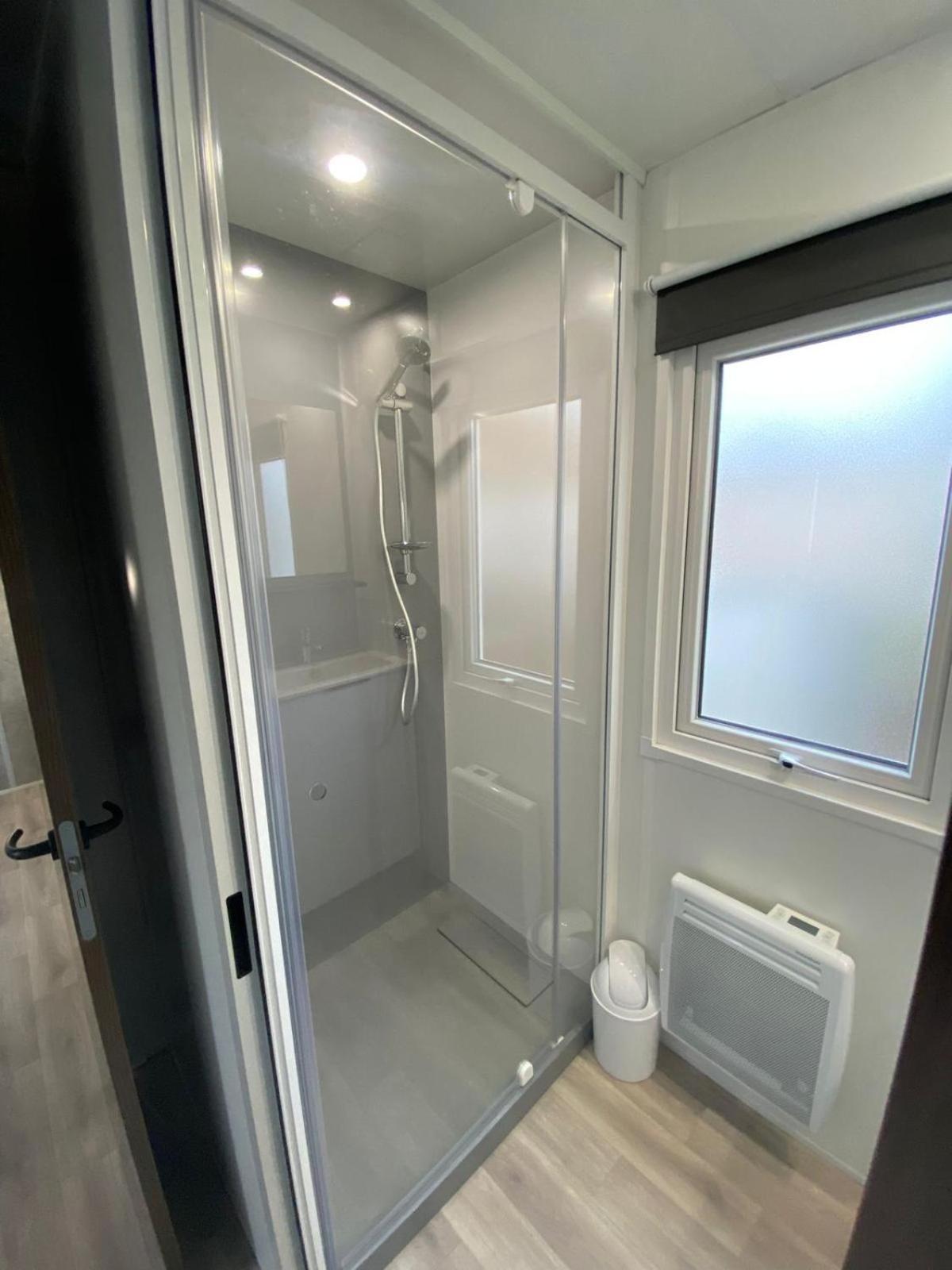 Mobil Home Familial Neuf De 2024 Pour 8 Personnes 발라 플라주 외부 사진